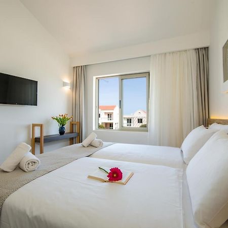 كاتو ذاراتسو Lotus Hotel Apartments المظهر الخارجي الصورة