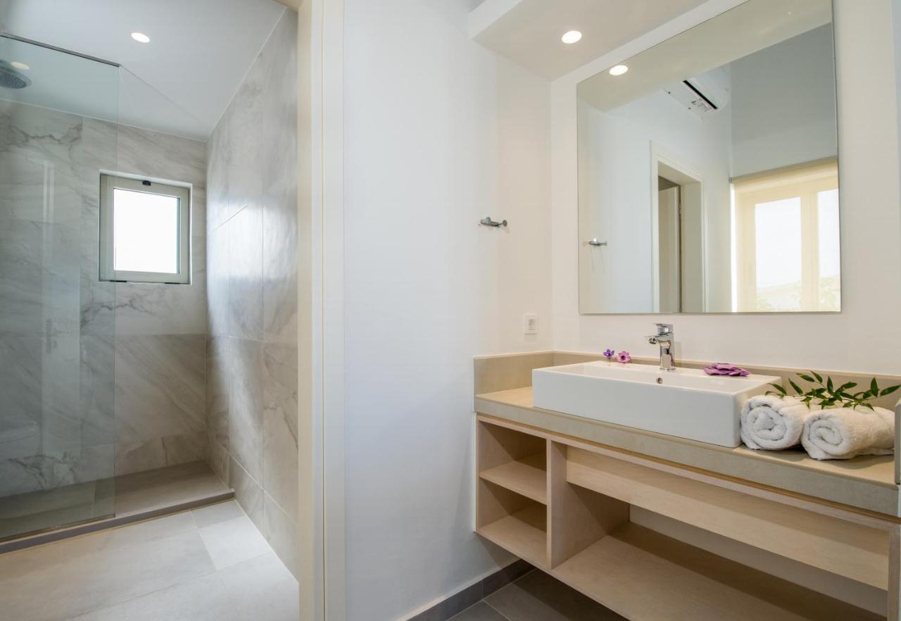 كاتو ذاراتسو Lotus Hotel Apartments المظهر الخارجي الصورة