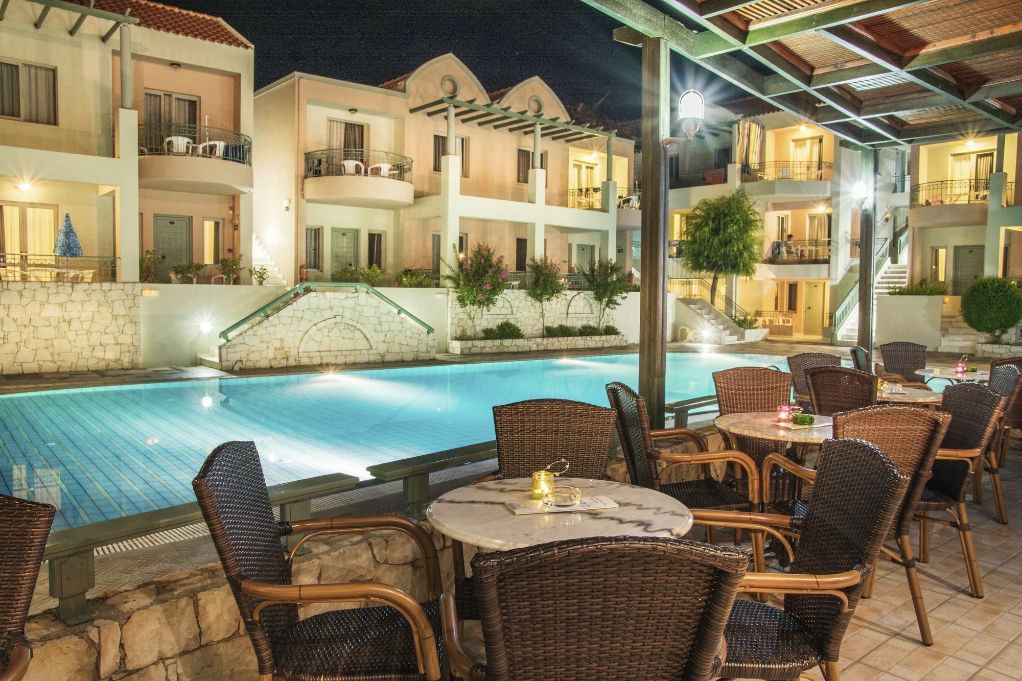 كاتو ذاراتسو Lotus Hotel Apartments المظهر الخارجي الصورة